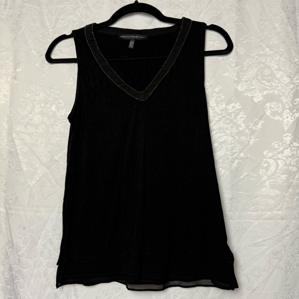 White House Black Market Studded‎ V Neck Tank Size XXS